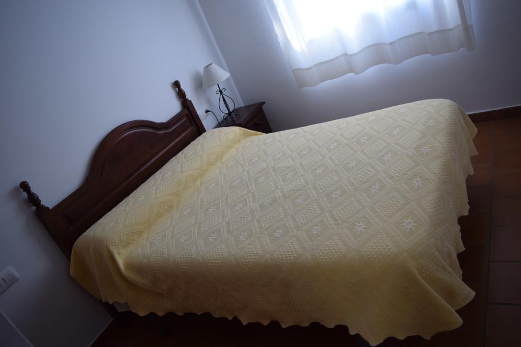 Casa Rural Los Pinos Hinojos Chambre photo